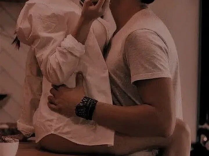 Почему мы выбираем партнёров младше себя?