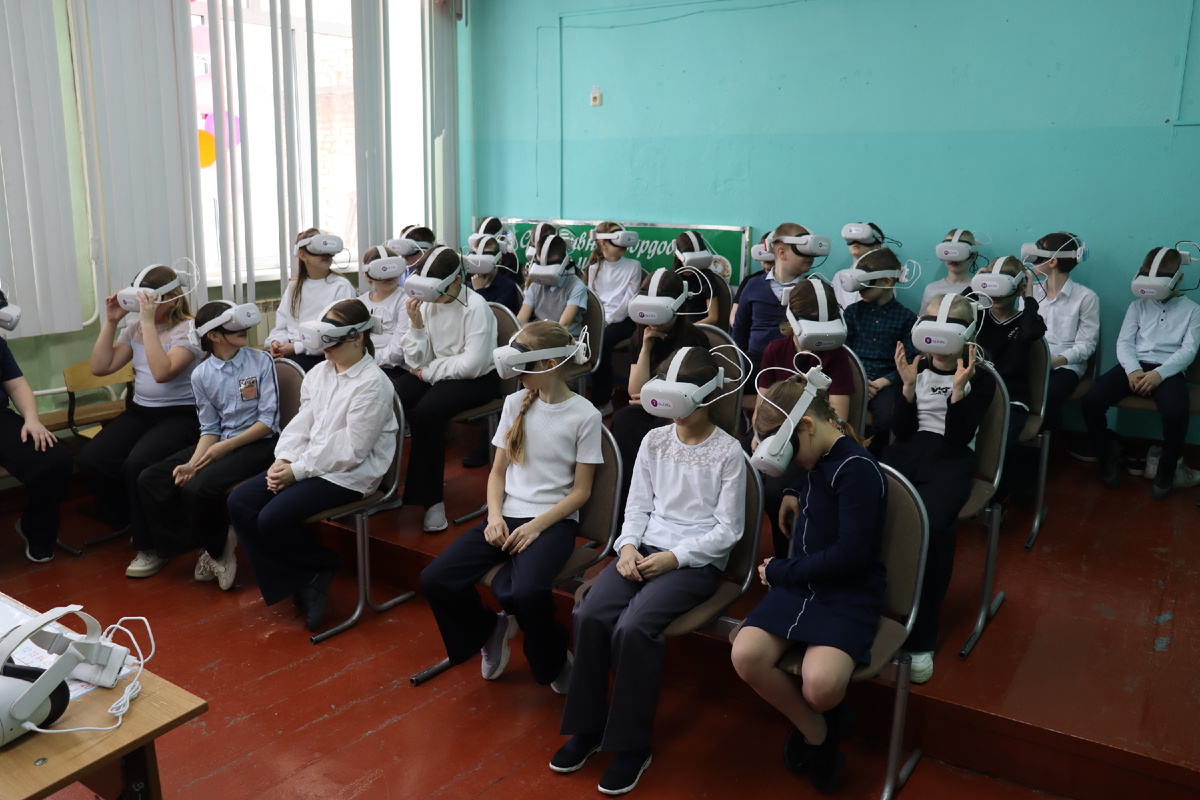 Поселковая школа в Балахте