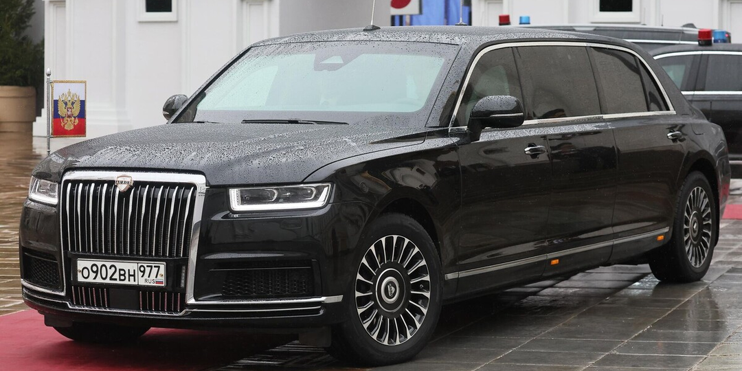 Aurus — кому нужны были такие автомобили и почему завод не выдержал конкуренци