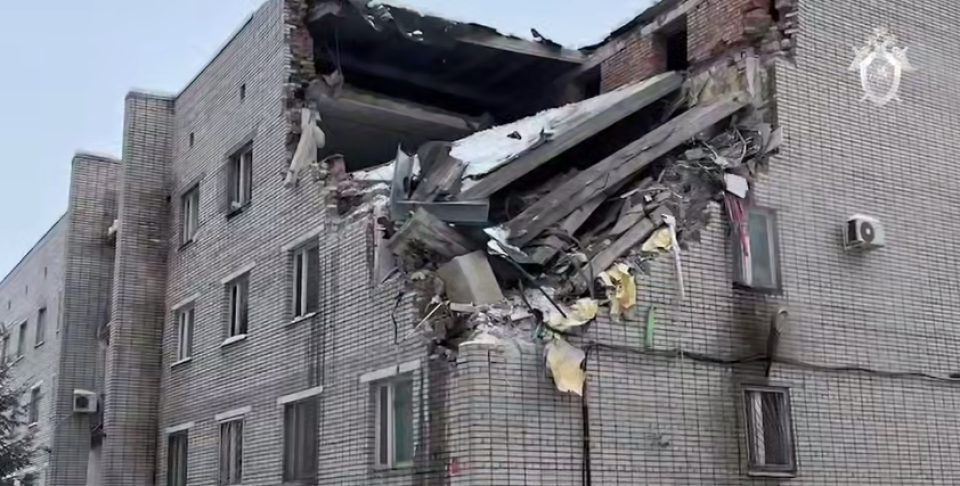    Обрушение здания военной полиции в Ленобласти. Источник: Следком РФ