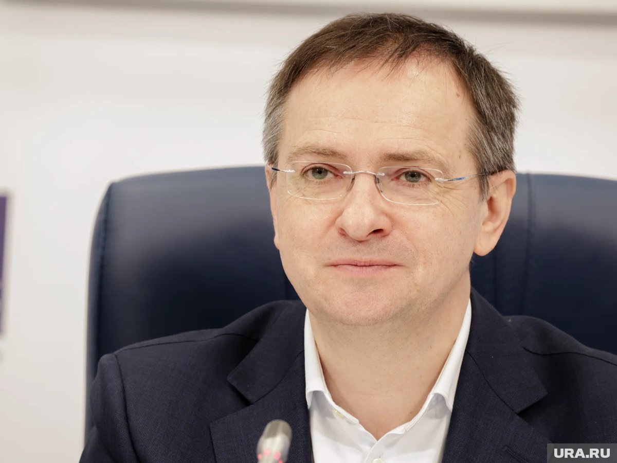     Слуцкий посоветовал бандеровцам пройти исторический ликбез от Мединского