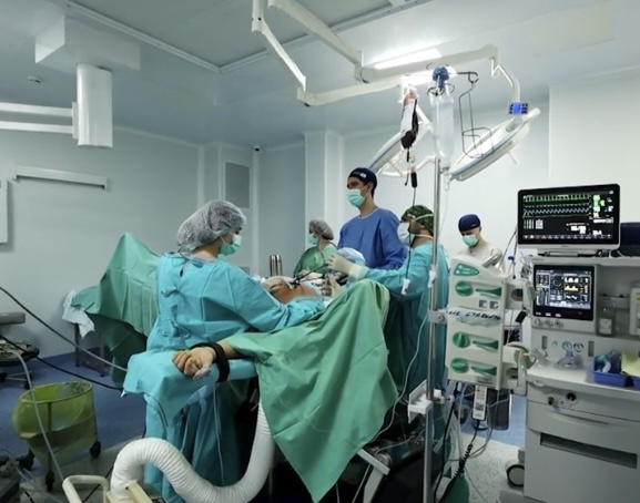 Личное фото: мне делают операцию