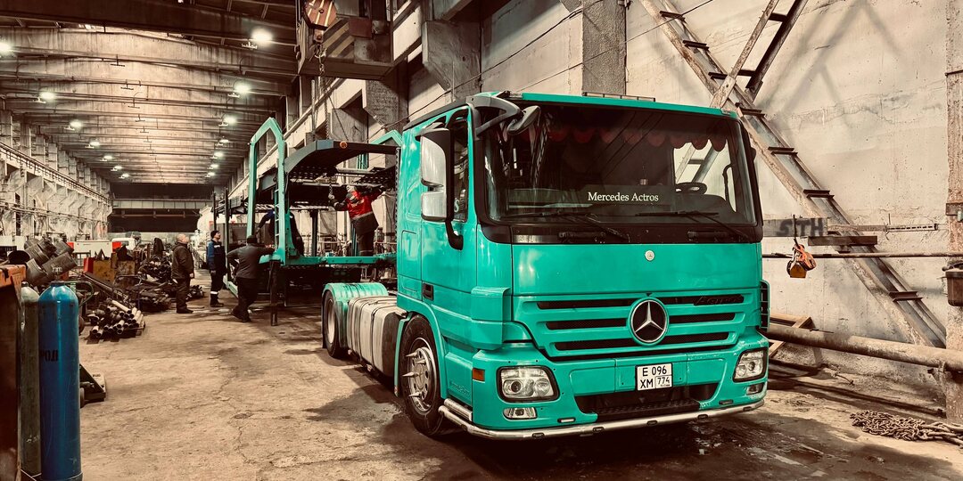 ⏺🚛 В сервисе — Mercedes Actros (автовоз