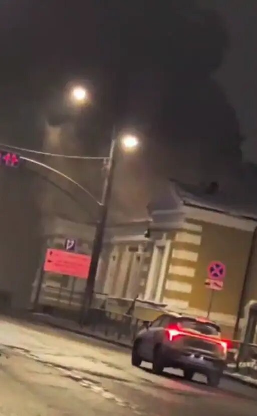    Фото: кадр видео из telegram-канала «Мегаполис | ДТП и ЧП | Санкт-Петербург | Питер»