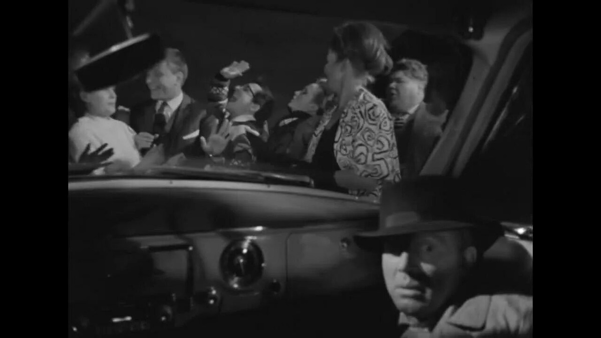 "Берегись автомобиля"   1966г