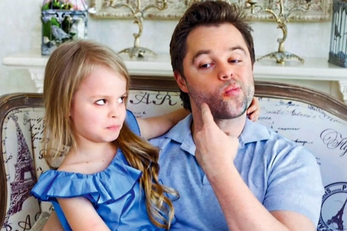     «Отец опозорился»: Виталий Гогунский перепутал возраст своей дочери Миланы Стар