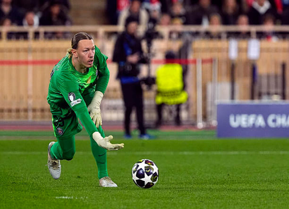     Во Франции высказались об игре Сафонова в матче с «Монако»