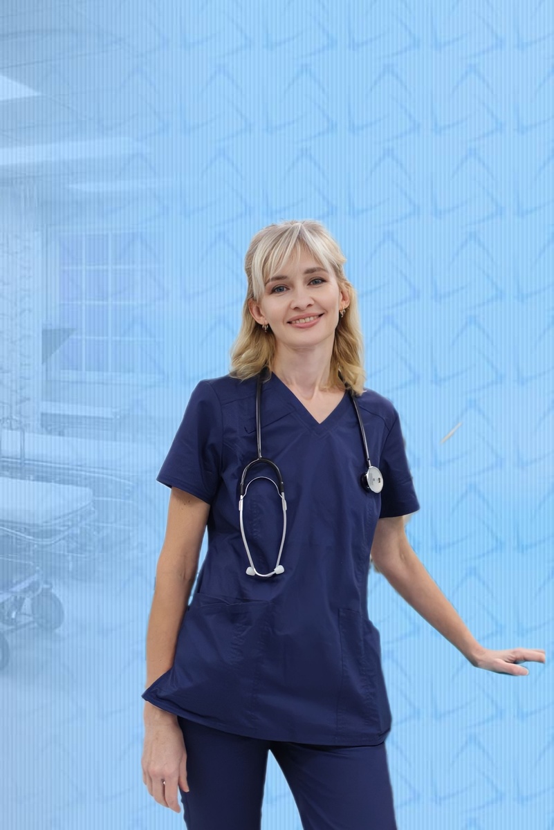 Врач- пластический хирург к.м.н. Остринская Татьяна Валентиновна