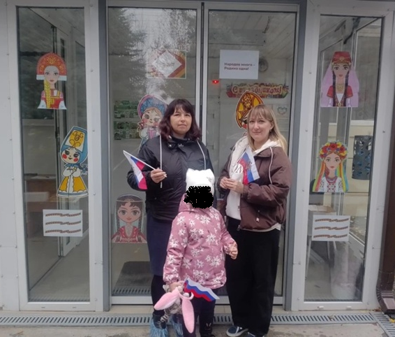    В реабилитационном центре для детей-инвалидов "Наша газета"