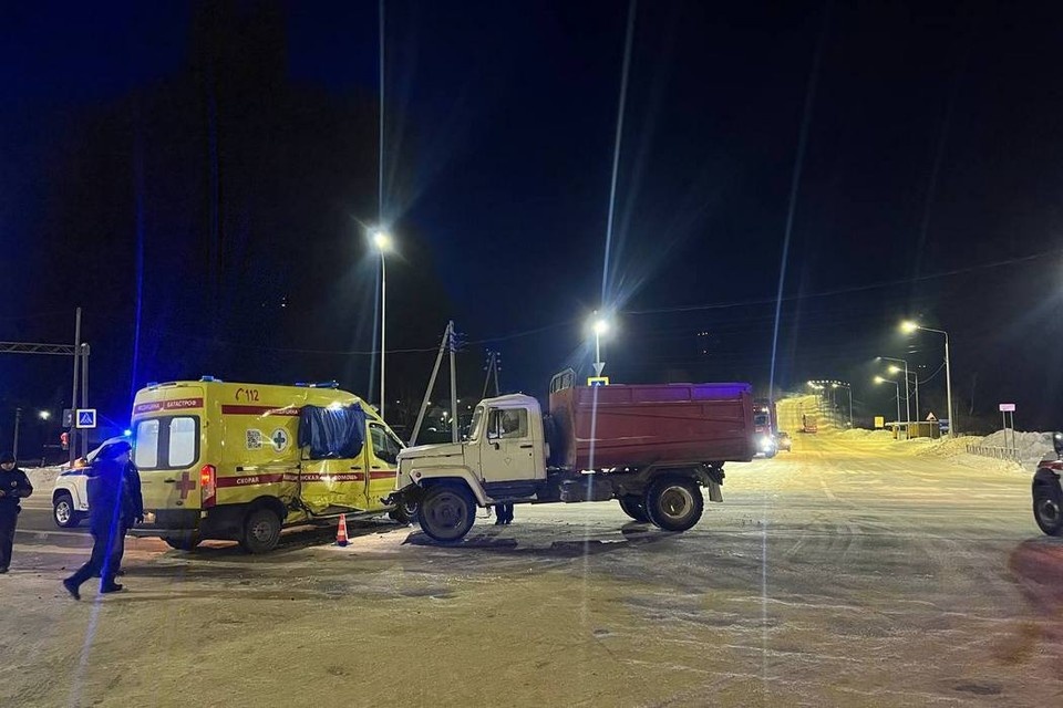    Водитель ГАЗа не уступил дорогу.