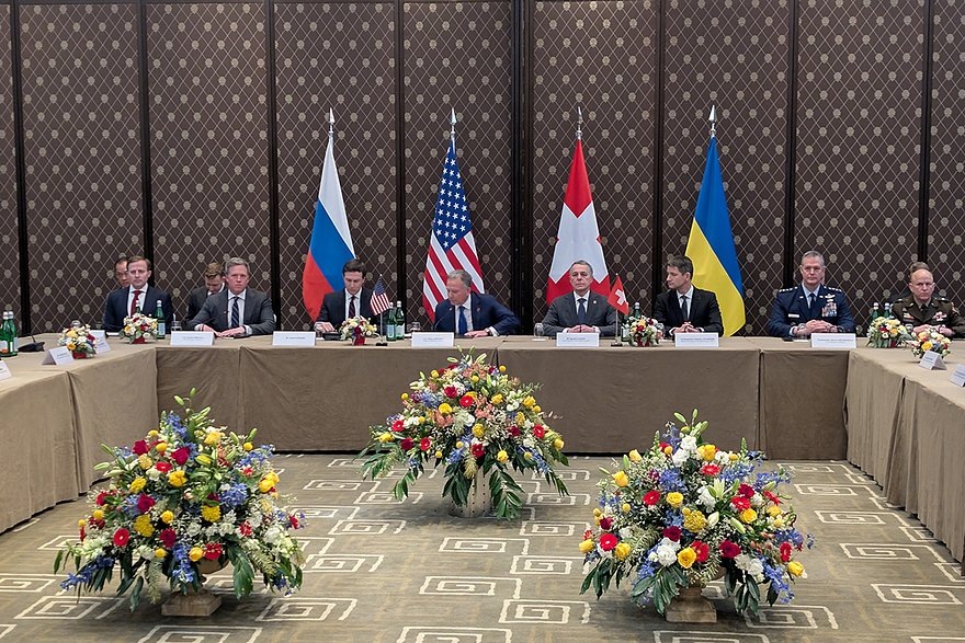    Фото: Press service of the National Security and Defence Council of Ukraine / Handout / Reuters