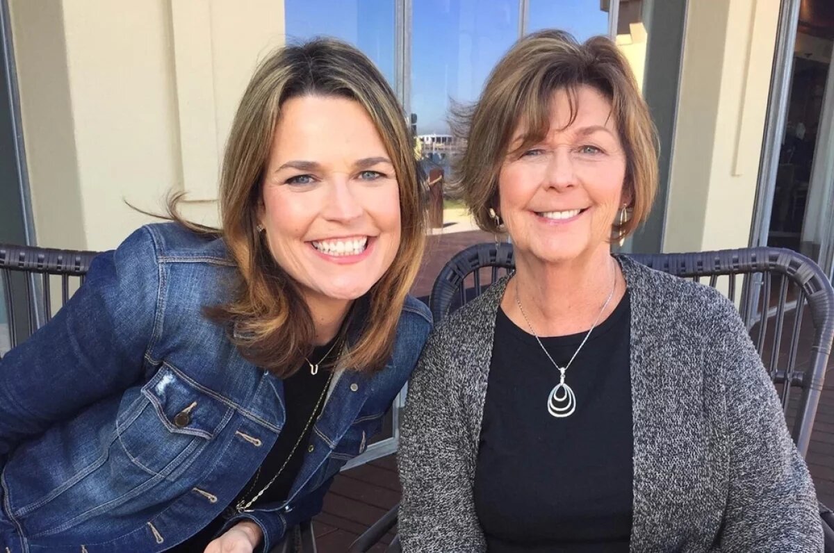    Саванна Гатри и ее мать, 84-летняя Нэнси Гатри.