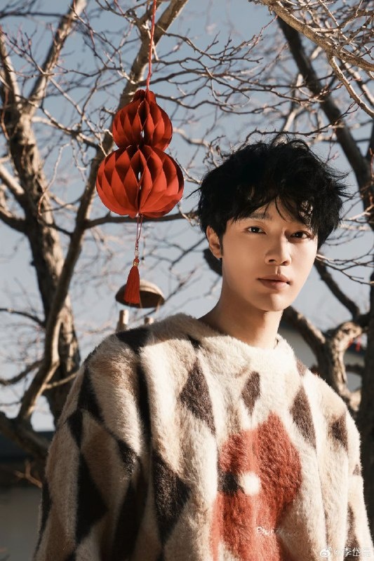 Листайте галерею...