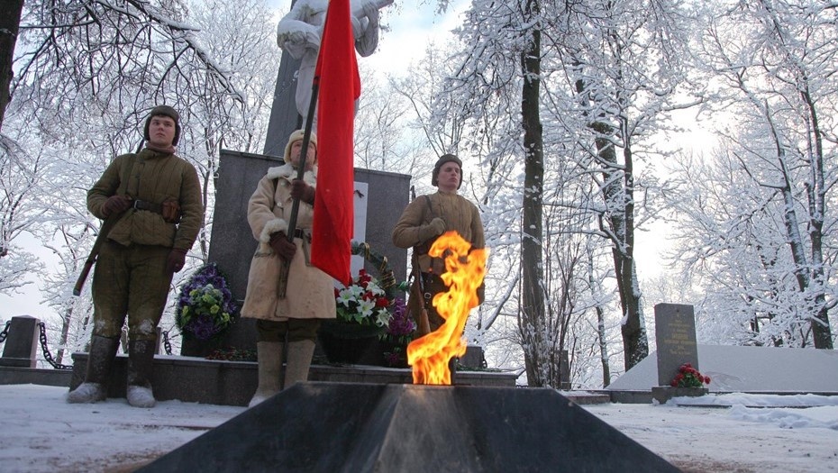    Красное Село, Вечный огонь Автор фото: Павел Волков/"ДП"