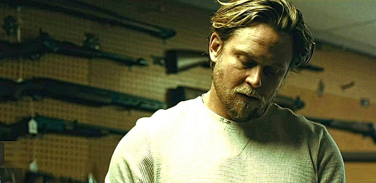 "П. Голицын. Менеджер-консультант отдела боеприпасов". 