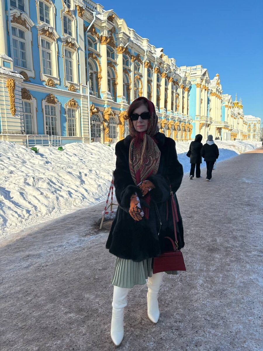 Автор на фоне Екатериниского Дворца.