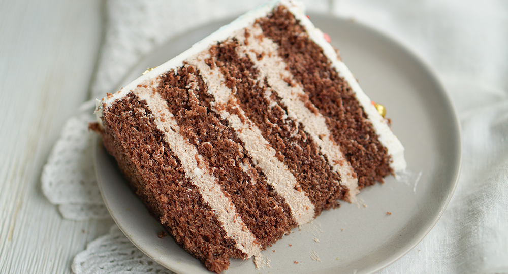 Почему бисквит не поднимается: 5 главных причин