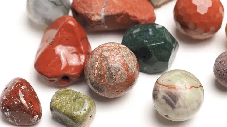 энергетические камни/талисман/амулет 2026