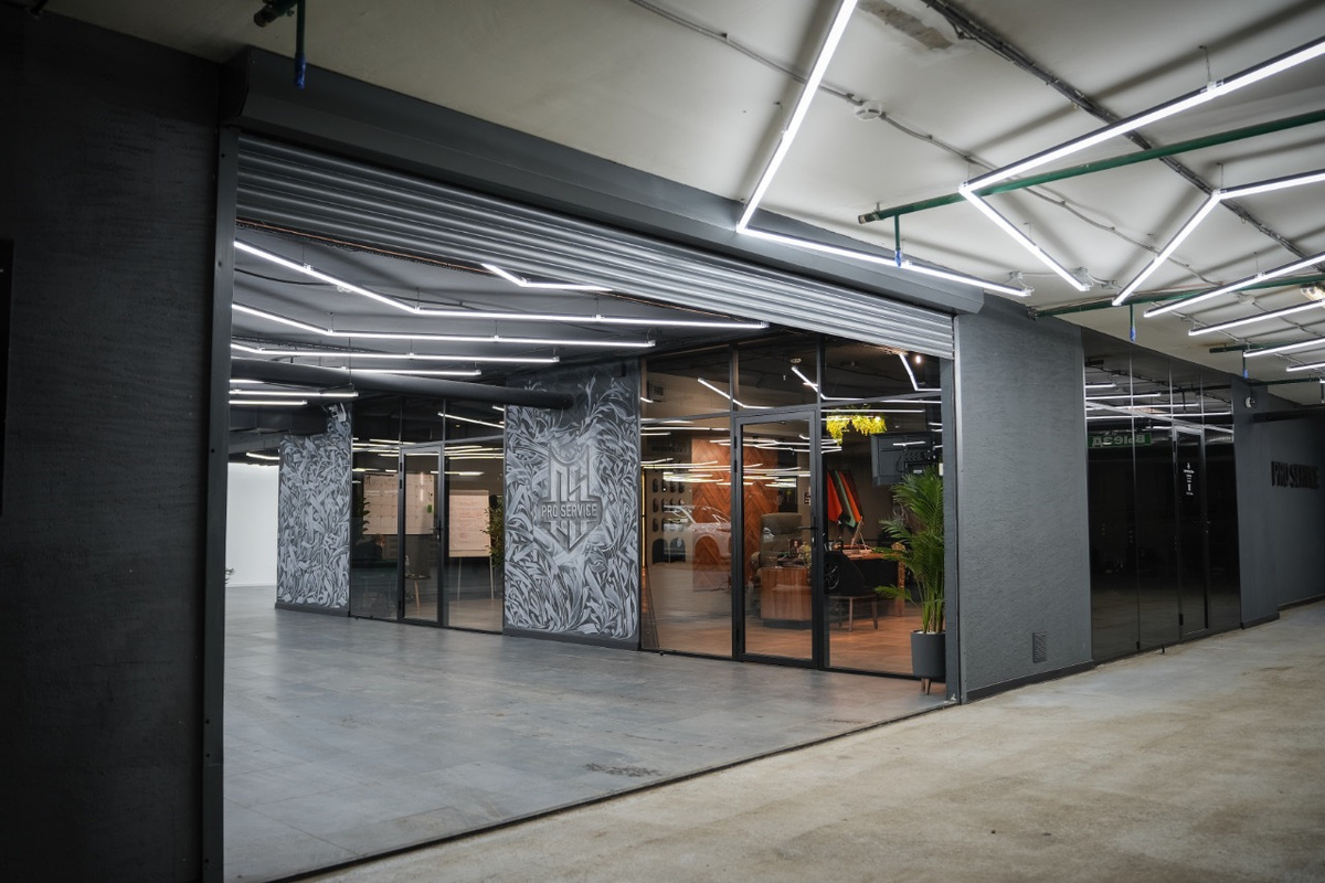 Удобная клиенсткая зона, офис для маркетинга и отдела СММ, фото зоны, все это мы заранее предусмотрели и реализовали, чтобы все было по красоте