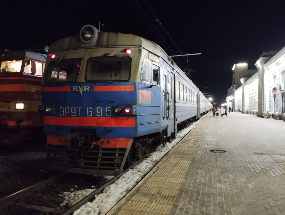 Электричка белорусских железных дорог