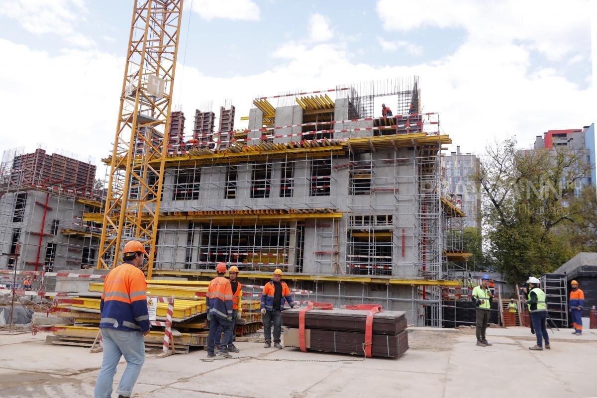    За последние два года девелоперы стали активнее проектировать высотные здания