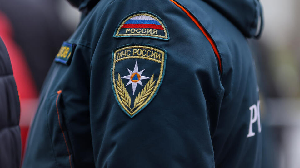     Кровля трехэтажного склада обрушилась в Татарстане ИЗВЕСТИЯ/Евгений Павлов