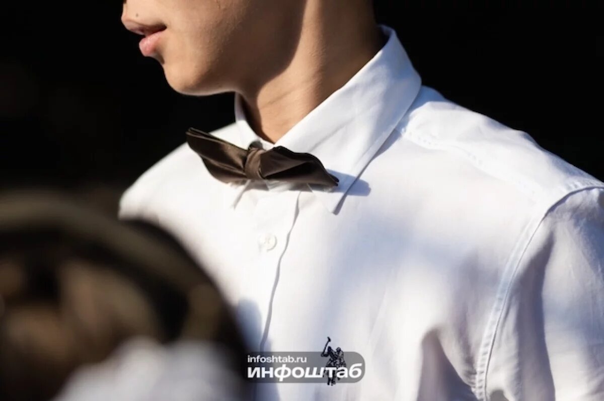    В Астрахани подросток пошутил про нападение на школу, но суд его пожалел