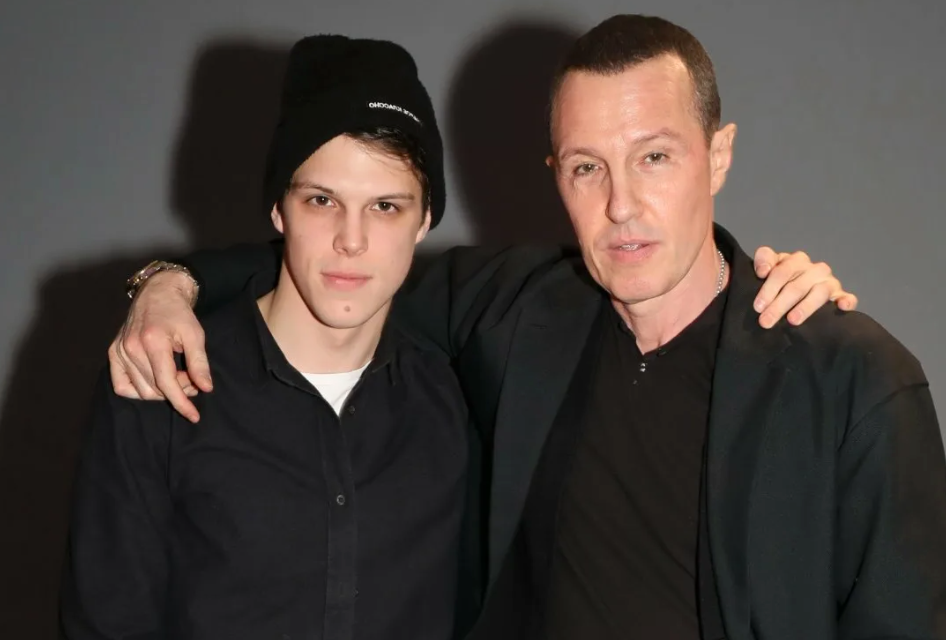 на фото Григорий и Игорь Верник