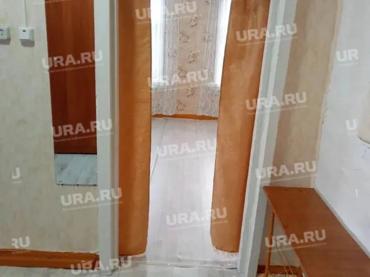    В доме всегда кто-то жил