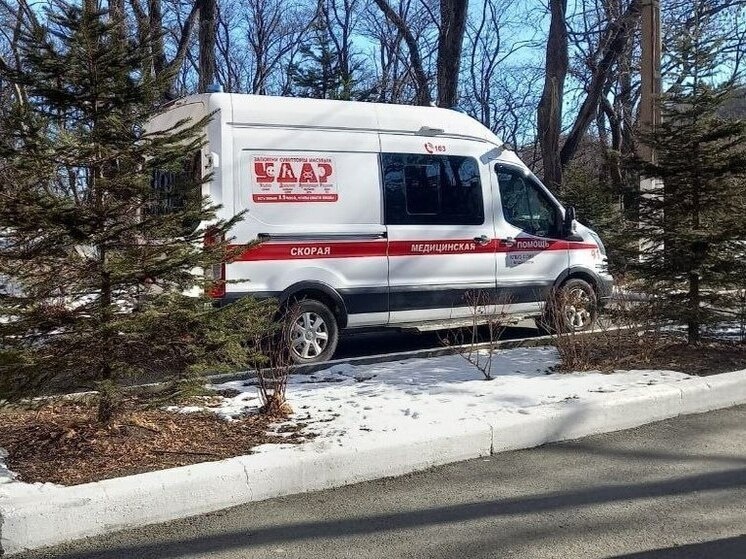     Во Владивостоке выжила 13-летняя девочка после страшного ДТП. фото: КГБУЗ "Станция скорой медицинской помощи г. Владивостока"