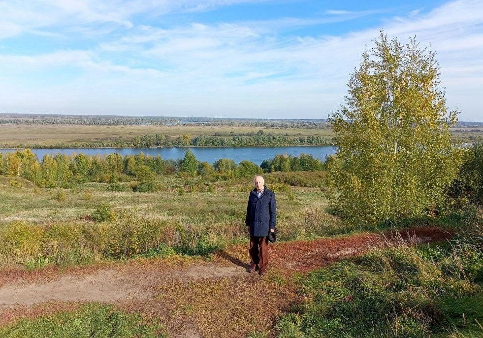Низар Канаан на родине Сергея Есенина в с. Константиново Рязанской обл.