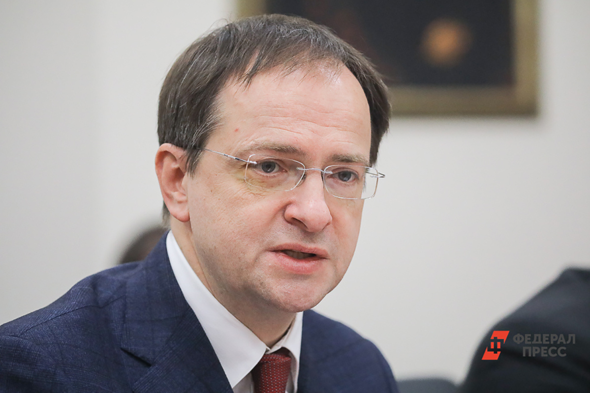 Во главе российской делегации на переговорах находится помощник президента Владимир Мединский.  Фото: Фото: ФедералПресс / Виктор Вытольский