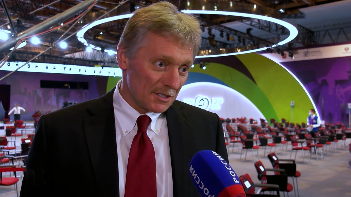    Москва. Кремль. Путин. песков ревакцинация путина