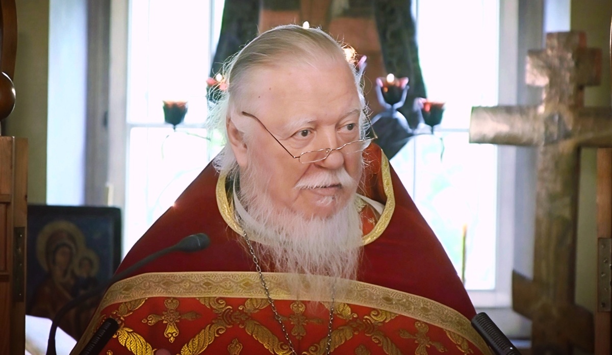 Димитрий Смирнов (07.03.1951 — 21.10.2020 гг.) — протоиерей, церковный и общественный деятель.