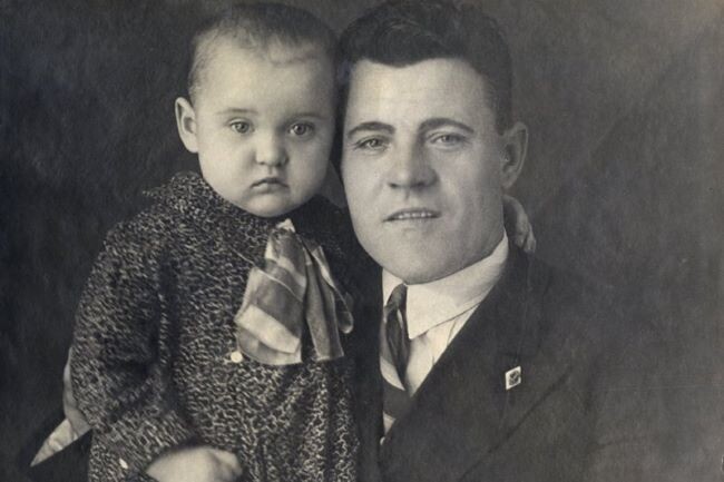 С отцом Марком Гавриловичем Гурченко. Фото: из личного архива