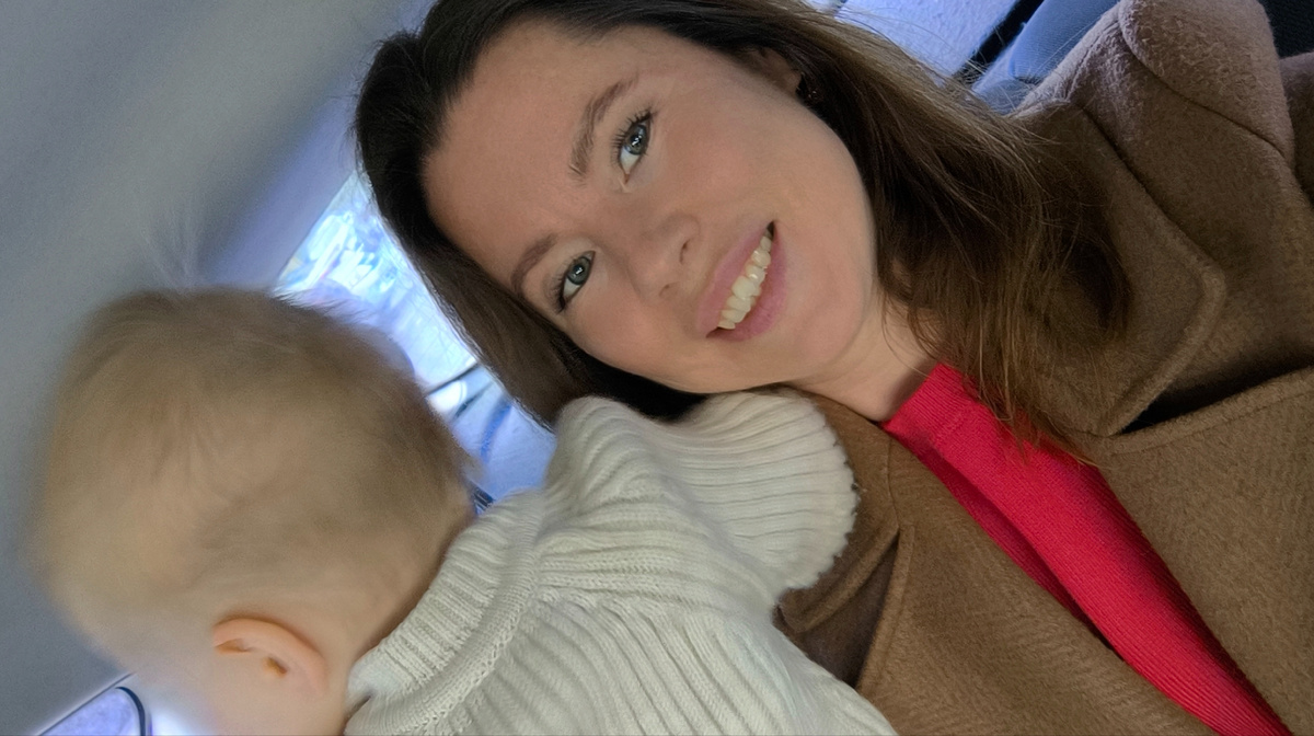 Пушистая голова в 9 мес