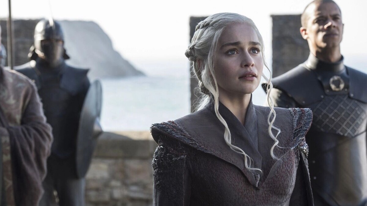    Из сериала «Игра престолов» вырезали почти 4 часа хронометража   кадр из сериала «Игра престолов», Дэвид Бениофф, HBO Entertainment, 2011–2019 гг.