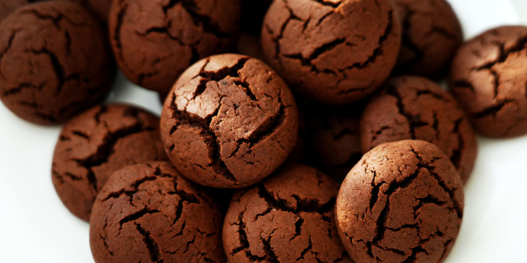 Печенье с трещинками.