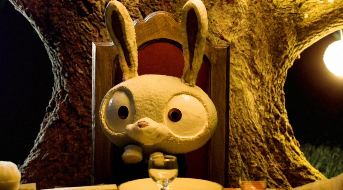     Кадр из клипа «Drag Path»