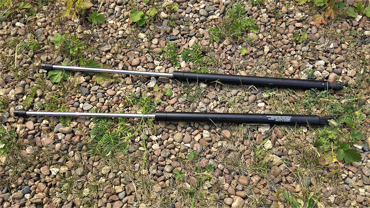 Стойки с баргузина