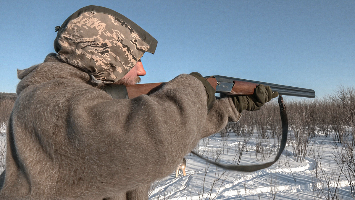 Кадр из видео «Искусство коми промысловой охоты | Изьватас олэм»/АНО «Ямал-Медиа»