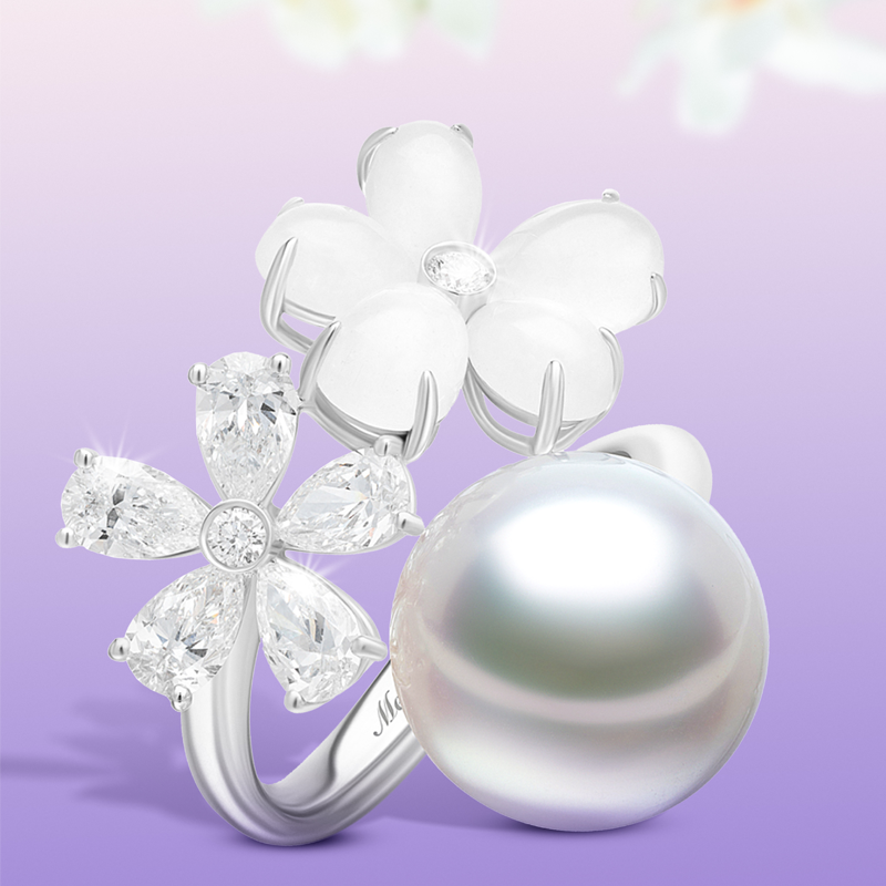 Кольцо Mercury Flower из белого золота с бриллиантами, лунными камнями и жемчугом