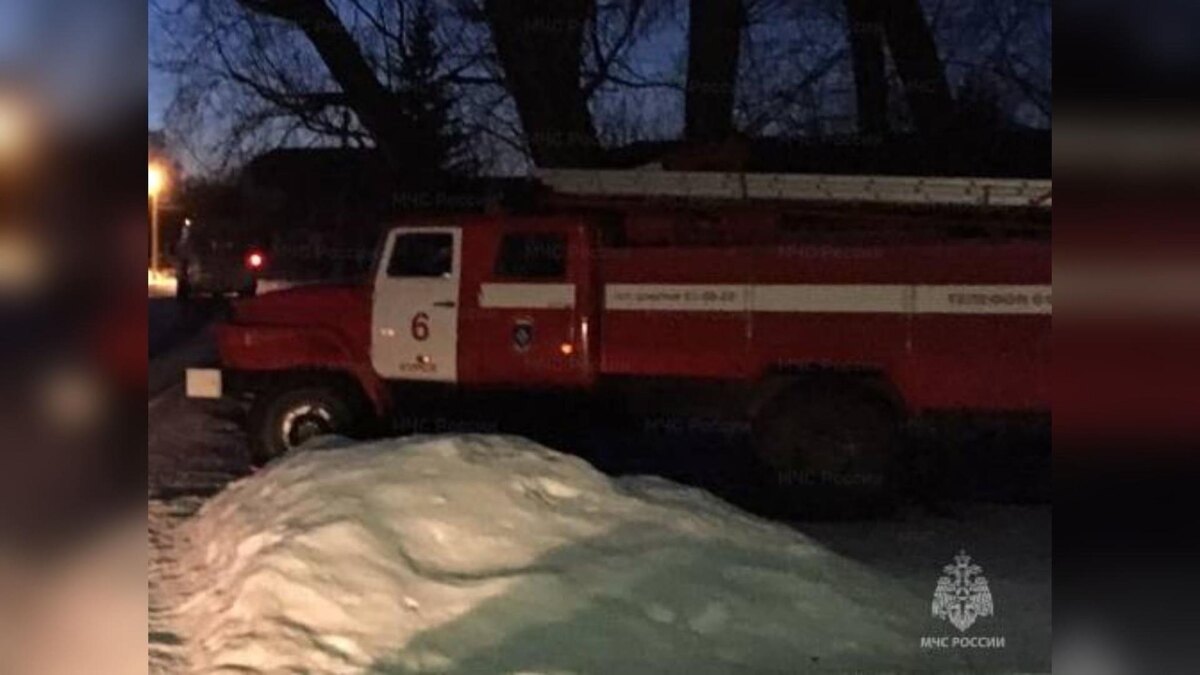    В Курске горела теплотрасса