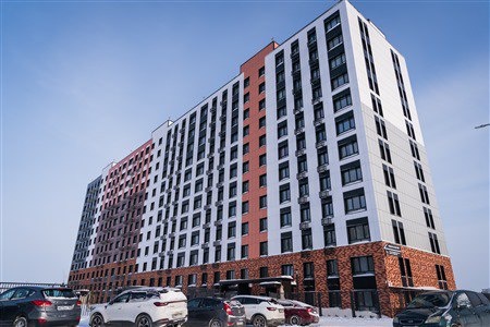    Жильцы «Западного квартала» в Ханты-Мансийске продолжают получать ключи от квартир с ремонтом