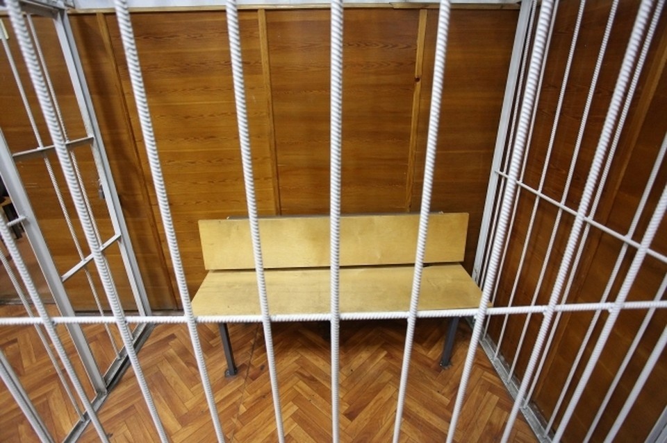    755 тысяч рублей ущерба фигурант до сих пор не выплатил, теперь ему грозит до 5 лет лишения свободы. Алексей БУЛАТОВ