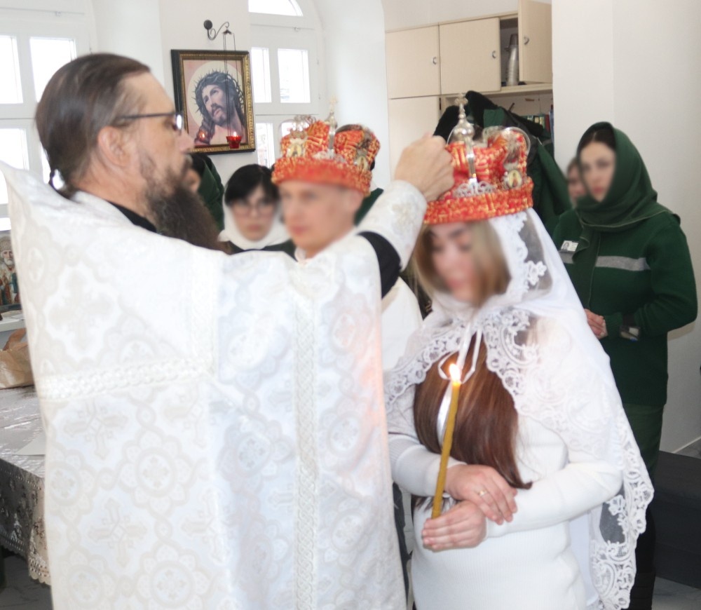    Таинство венчания провели в ИК-2 Нижнего Новгорода