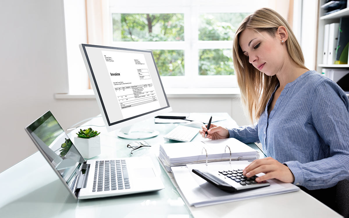 Shutterstock📷Чтобы узнать сумму отпускных, нужно определить размер дохода за расчетный период