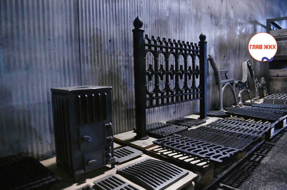 В Смоленской области завершили модернизацию завода коммунального литья
