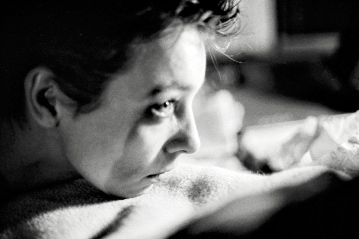 Ваша уязвимость сталкивается с границами другого человека. Искры летят, но не всегда приятно