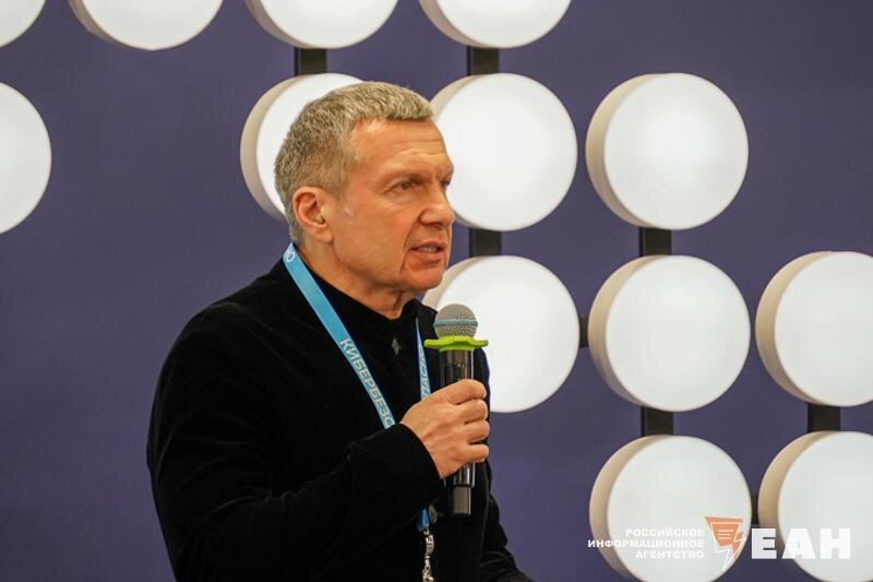    Владимир Соловьев